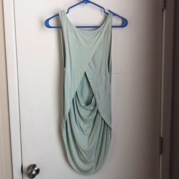 Open back basic tank - Picture 2 of 2